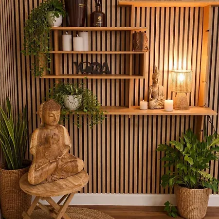 Villa Manatee Mit Sauna & Fitness דירה *