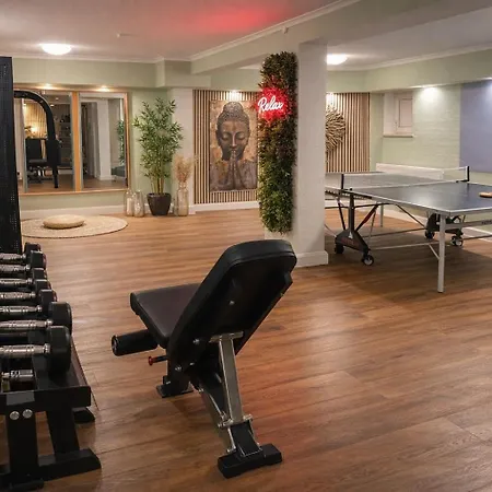 شقة Villa Manatee Mit Sauna & Fitness