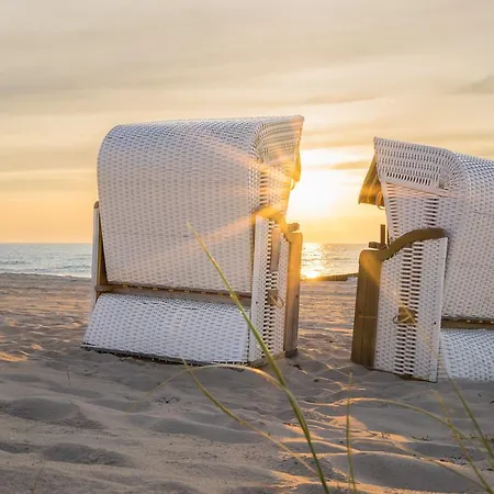 Manatee Mit Sauna & Fitness
